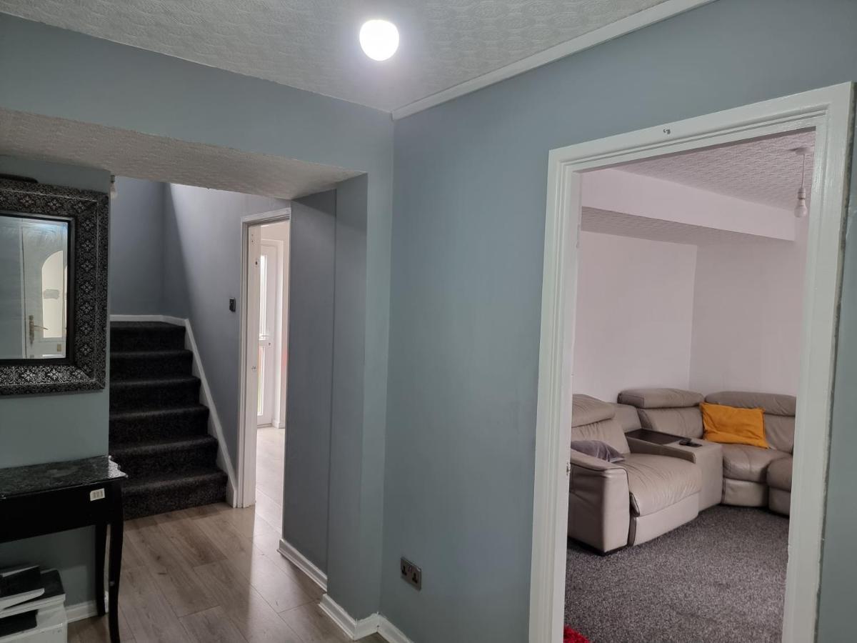 Spacious House In Central Manchester Exteriör bild