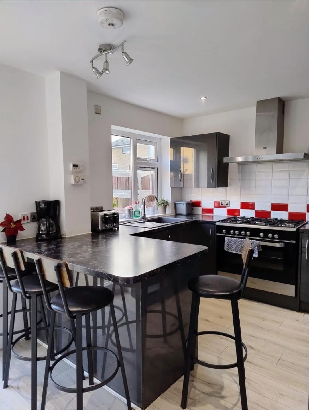 Spacious House In Central Manchester Exteriör bild